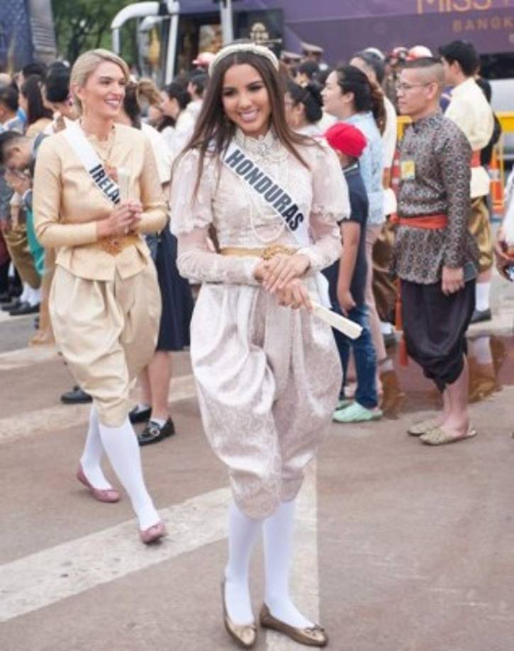 Vanessa Villars representó a todos los hondureños en eventos de la cultura tailandeses.