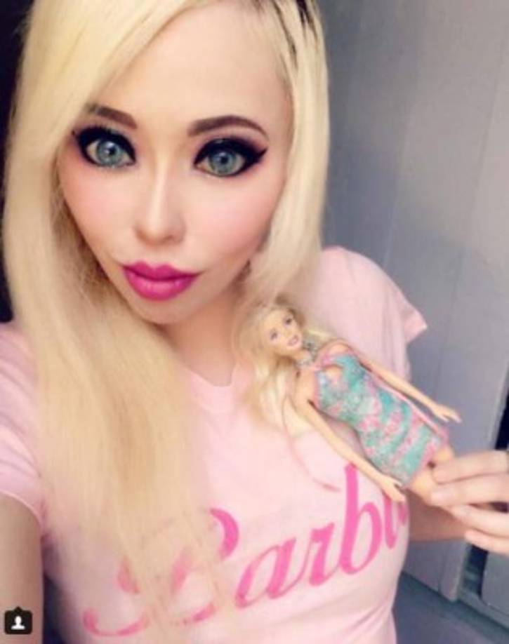 La obsesión de Ophelia Vanity, de ascendencia china e islandesa, por parecer una chica plástica ha rebasado los límites.