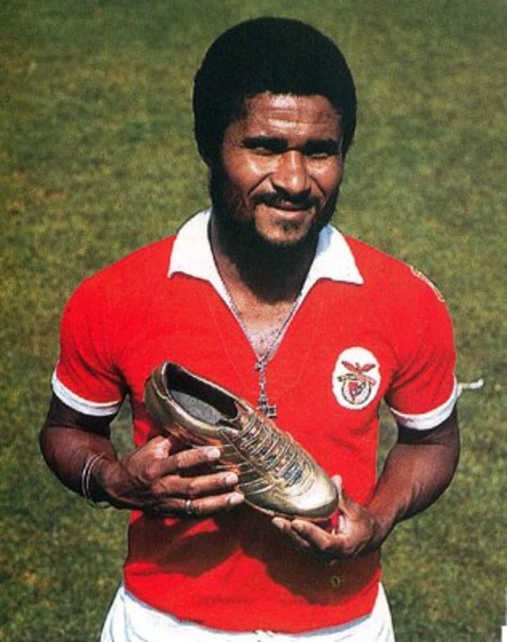 12. Eusébio (Portugal).