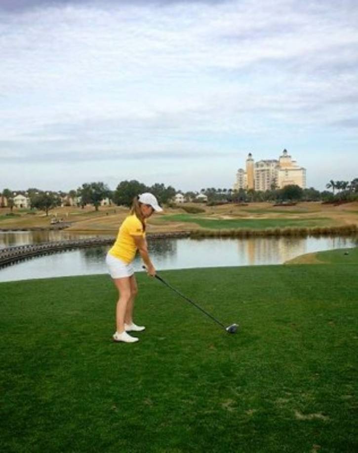 En 2006, fue subcampeona de España en la categoría benjamín 2006 y campeona infantil, en 2010.