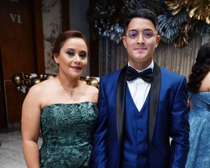 Elvia de Perdomo y Alejandro Perdomo