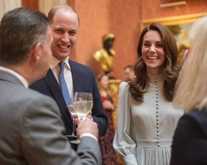 Kate llegó acompañada de su esposo, el príncipe William.<br/><br/>