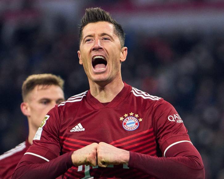 Medios alemanes informan que Robert Lewandowski no seguiría en el Bayern Múnich de cara a la próxima campaña. . Su vinculación contractual con el Bayern de Múnich finaliza el 30 de junio de 2023 y el polaco todavía no ha estampado su firma para sellar su renovación.