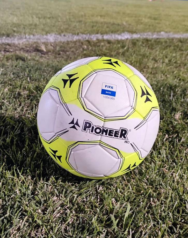 La esférica de marca Pioneer es el balón oficial de la Liga Nacional de Ascenso para el Torneo Clausura 2024.