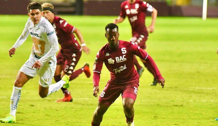 Darixon Vuelto es baja del Saprissa para el duelo ante Pumas