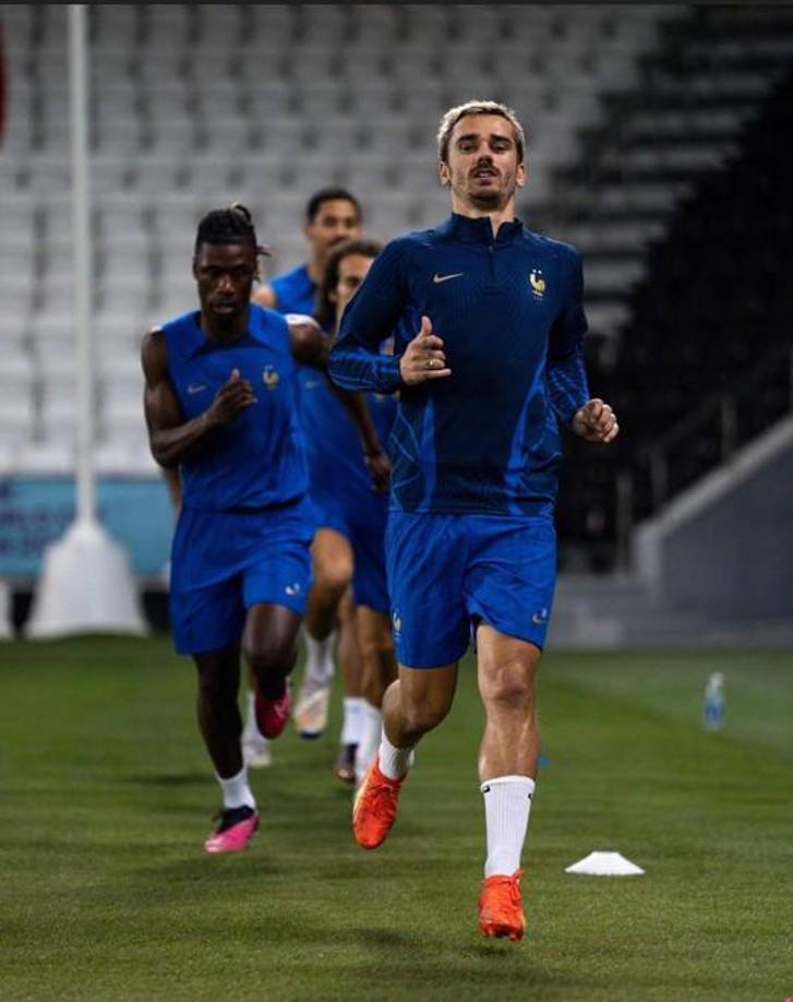 En la antesala del duelo ante los marroquíes, dos habituales titulares fueron baja del equipo por tener un cuadro gripal.