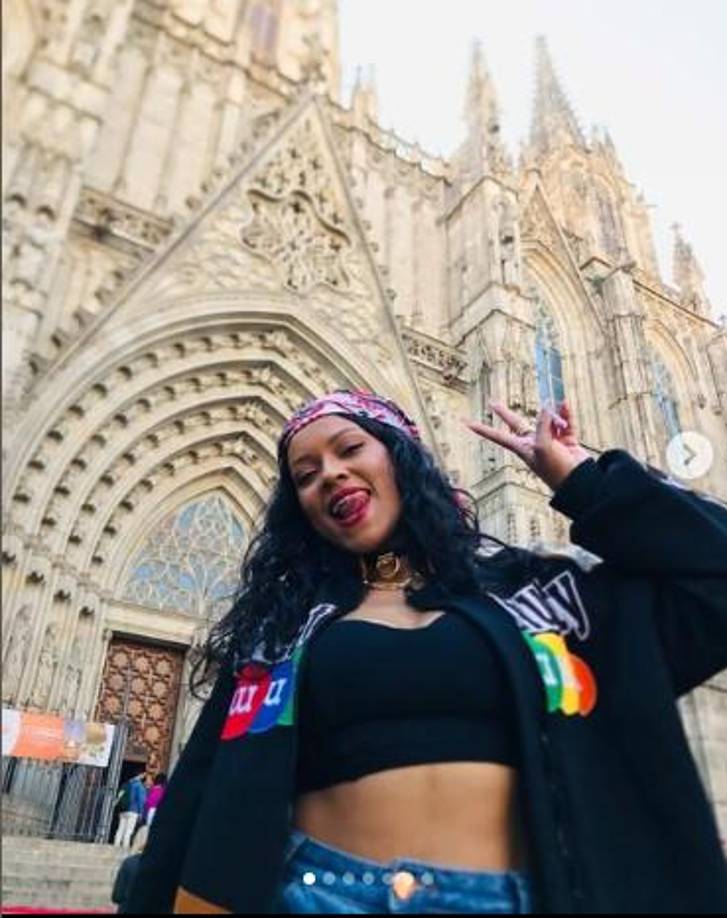 “No puedo dejar de llorar de emoción!!!! ¡¡¡¡¡De la felicidad!!!!! ¡Es un sueño! ¡Dios es tan maravilloso!”, expresó con ilusión la brasileña.