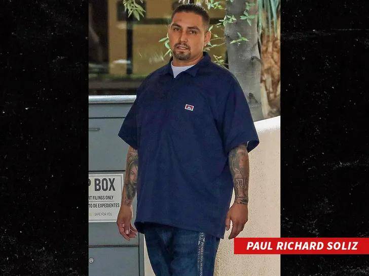 Todo ocurrió en Chateau Marmont donde La Princesa del Pop pasaba la noche con su novio Paul Soliz, fue entonces que alguien llamó a la policía, alegando que una mujer que coincidía con la descripción de Britney estaba acosando y amenazando a los empleados y huéspedes del hotel.