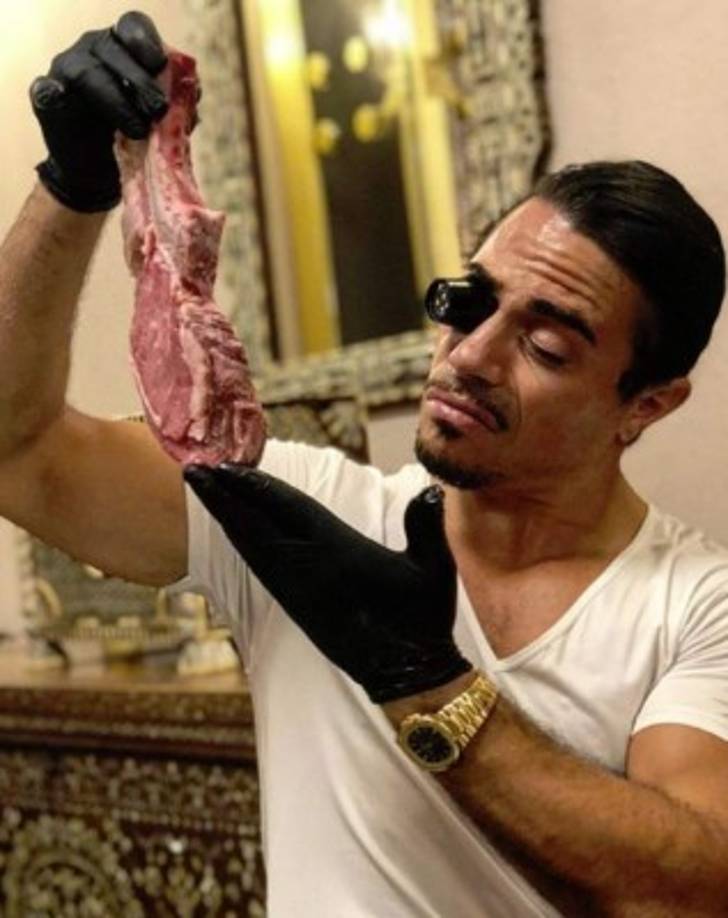 Hoy Maduro siguió alimentando la controversia al enviarle saludos a su 'amigo Nusr-Et', a quien dijo no conocía antes de esta visita y agregó: 'Camarada, muy pronto vuelvo a Estambul'.