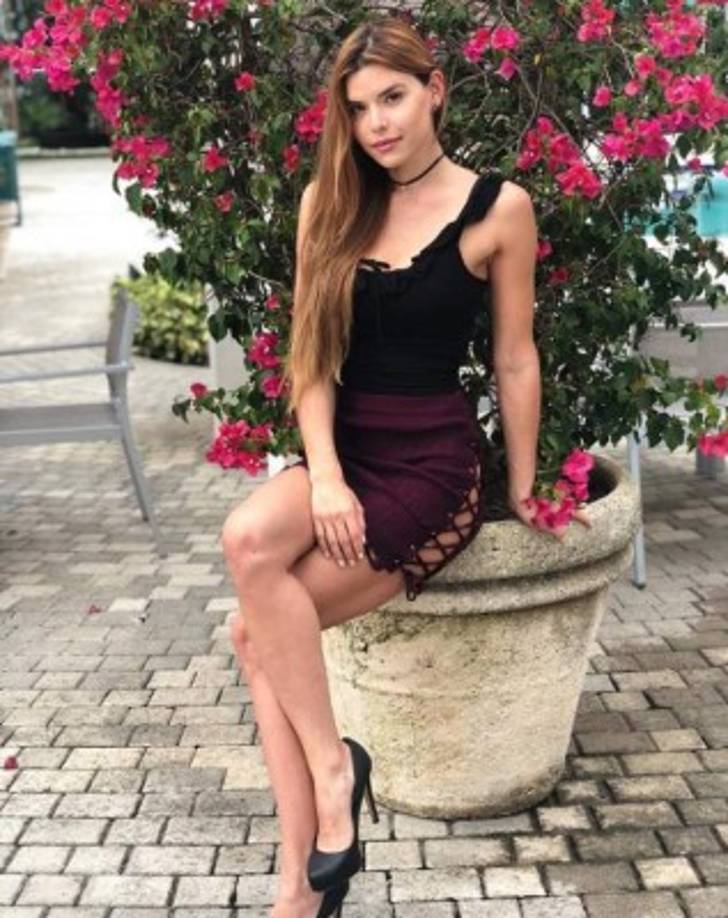 Este miércoles la familia de Gretchen G anunció que la modelo y cantante había fallecido el lunes 08 de octubre debido a una enfermedad que padecía desde un tiempo, sin embargo, no dieron detalles de cuál fue el padecimiento que le costó la vida a sus cortos 28 años.