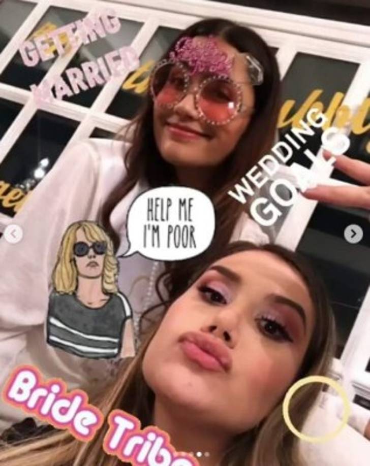 La hermana de Melissa, Jaanai Romero, también ha compartido varias imágenes en sus redes sociales del compromiso de su hermana menor.