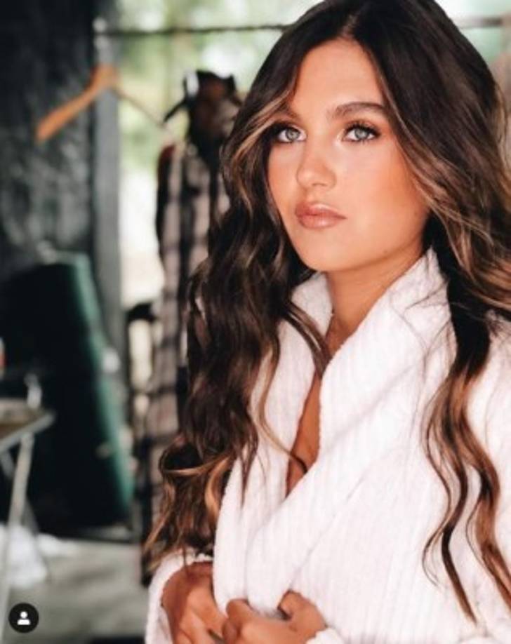 'Mi nena, mi guía. ¡16 años de sentir el amor más profundo! Te amo por cada segundo que he vivido a tu lado. Felicidades muñeca por ser esa niña que lucha día a día por ser mejor. Felicidades por saber ser tú misma, por ser una persona consiente de lo que es el regalo de vivir. Te amo', escribió.<br/><br/>