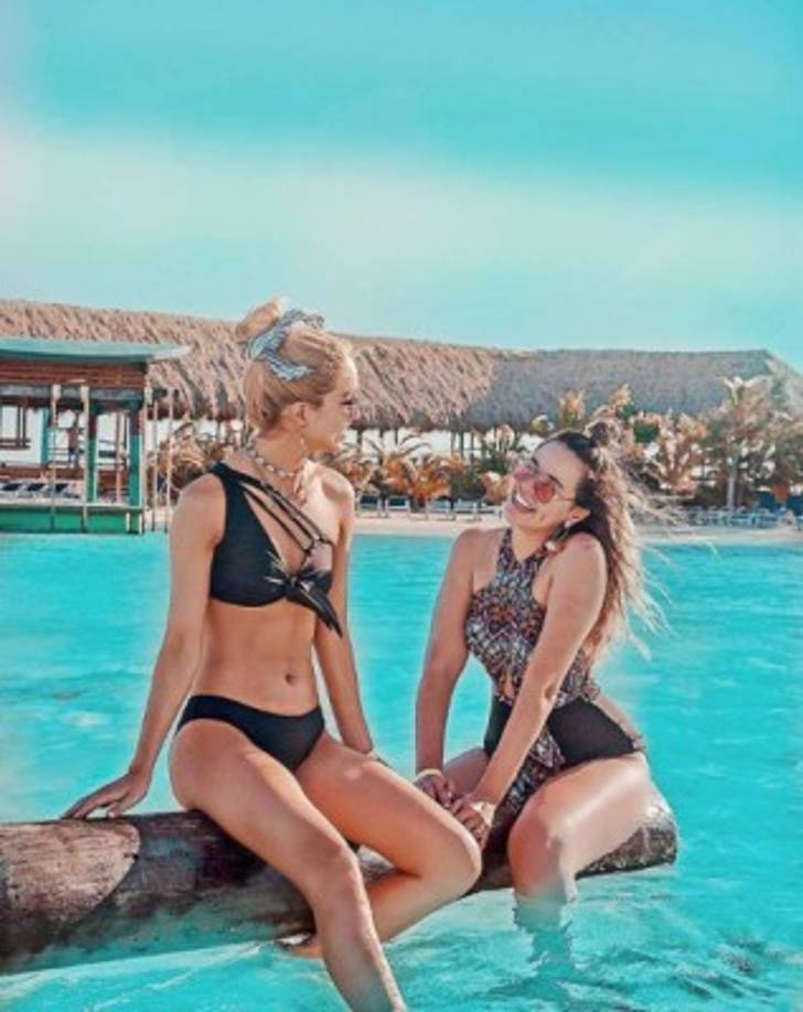 Rosyl Mejía junto a Ana Alvarado.