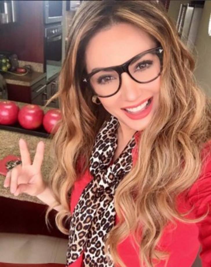 Tras su participación en el melodrama 'Mi Adorable Maldición', la actriz y cantante se mantuvo alejada de los reflectores y las redes sociales.