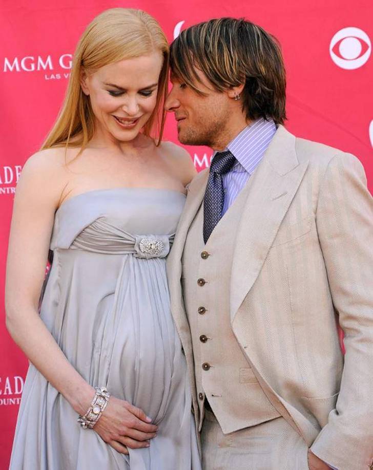 La estrella de “Lion” le dijo a Harper’s Bazaar en 2018 que su matrimonio ha sido exitoso porque la pareja siempre hace tiempo el uno para el otro.