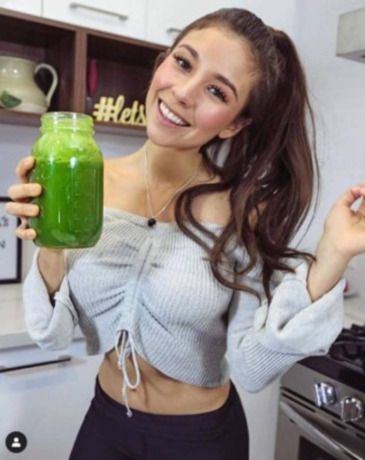 Las críticas contra Rawvana no tardaron, y este sábado publicó un video en el que explicaba por qué incorporó carne a su dieta, contrario al discurso que había defendido y por el que ha ganado dinero y fama.<br/><br/>