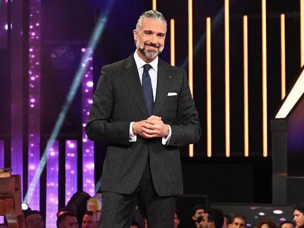 El también cantante, se alista para la semifinal y la final del concurso, que suma ya su generación número 14.