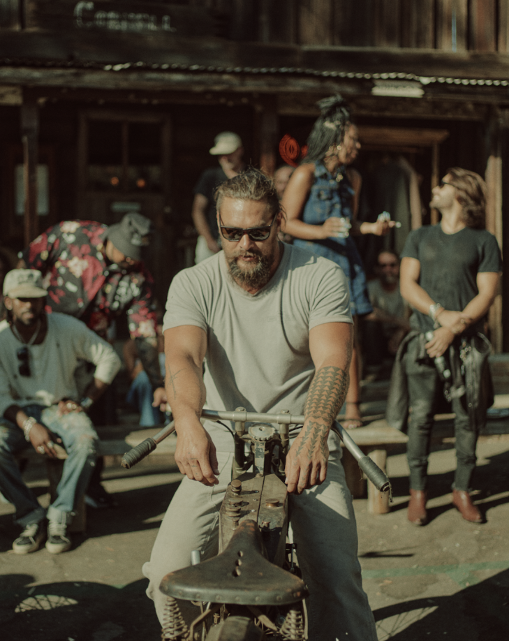 La serie documental de ocho capítulos está programada para su gran estreno hoy 18 de enero de 2024 en Max, y cautivará a los espectadores con dos nuevos episodios semanales hasta su apoteósico final el 8 de febrero de 2024.