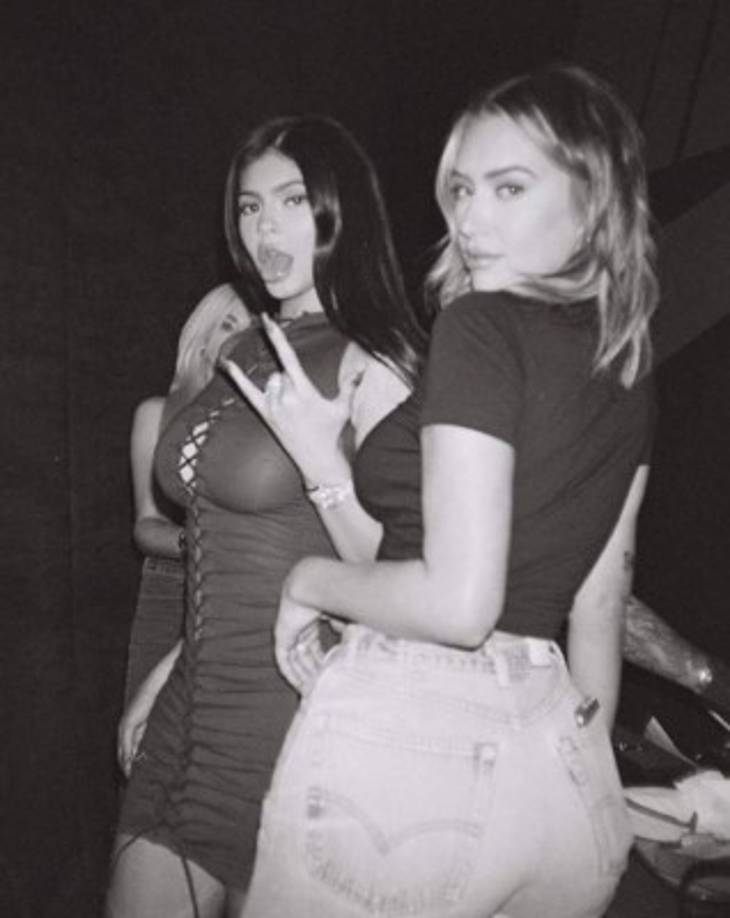 Kylie ha centrado su atención en Anastasia, días atrás estuvo de cumpleaños y la millonaria no dudó en festejar a su nueva mejor amiga.