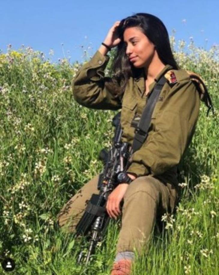 Muchas de ellas denunciado que no pueden quitarse el sostén ni siquiera para dormir.