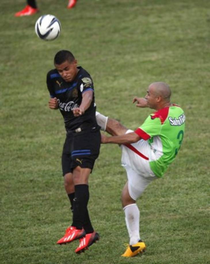 Roger Rojas: Fue uno de los delanteros del Olimpia.