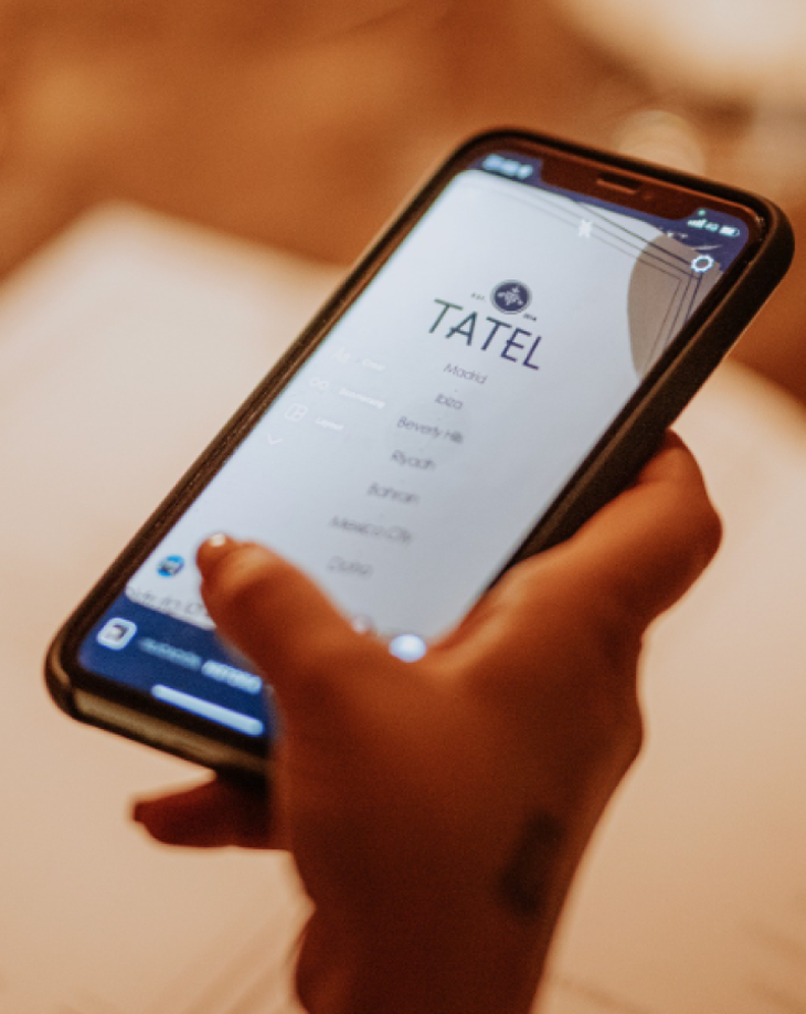 Según su cuenta oficial de Instagram, este negocio de Cristiano Ronaldo ofrece servicio de lunes a domingo desde las 10:00 AM hasta la 01:00 AM del día siguiente. Además brinda la facilidad de reservación en línea.