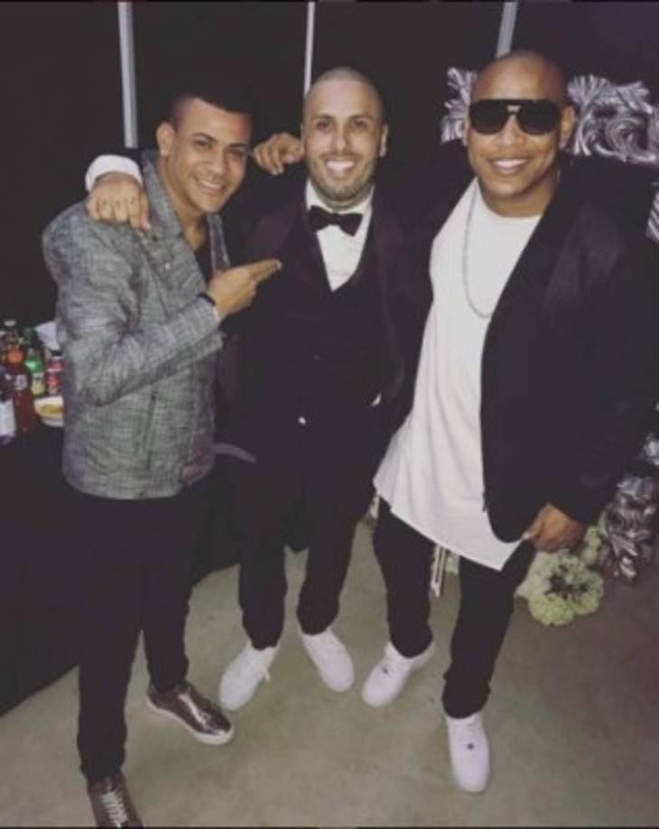 Los integrantes del grupo cubano Gente de Zona asistieron a la ceremonia. <br/><br/>Randy Malcom escribió: 'Gran noche ayer en la boda de mi hermano @nickyjampr y contento de compartir con esta persona que tanto admiro @vindiesel'.<br/><br/>Cabe recordar que el protagonista de 'Rápido y Furioso' viajó hasta Colombia para acompañar a Nicky Jam en ese momento tan dichoso.<br/>