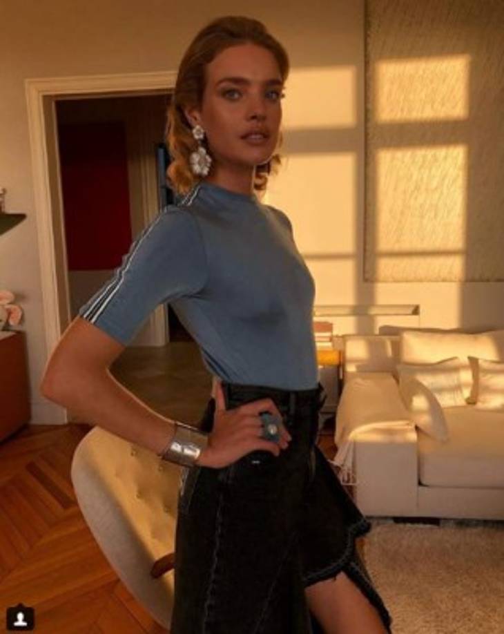 Luego de ayudar a su madre, la exitosa modelo decidió emprender su propio puesto de venta de frutas, el cual obtuvo al asociarse con una amiga; así, ambas lograron ayudarles a sus familias.