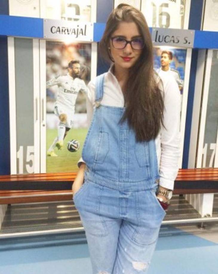 'Lo que realizamos en el equipo interno Del Real Madrid es medir la satisfacción de cada cliente en los palcos y Área Vip durante cada partido de Liga Española, Europa League y Champions League. Realizamos diversas encuestas a personas dentro del Santiago Bernabéu', cuenta.