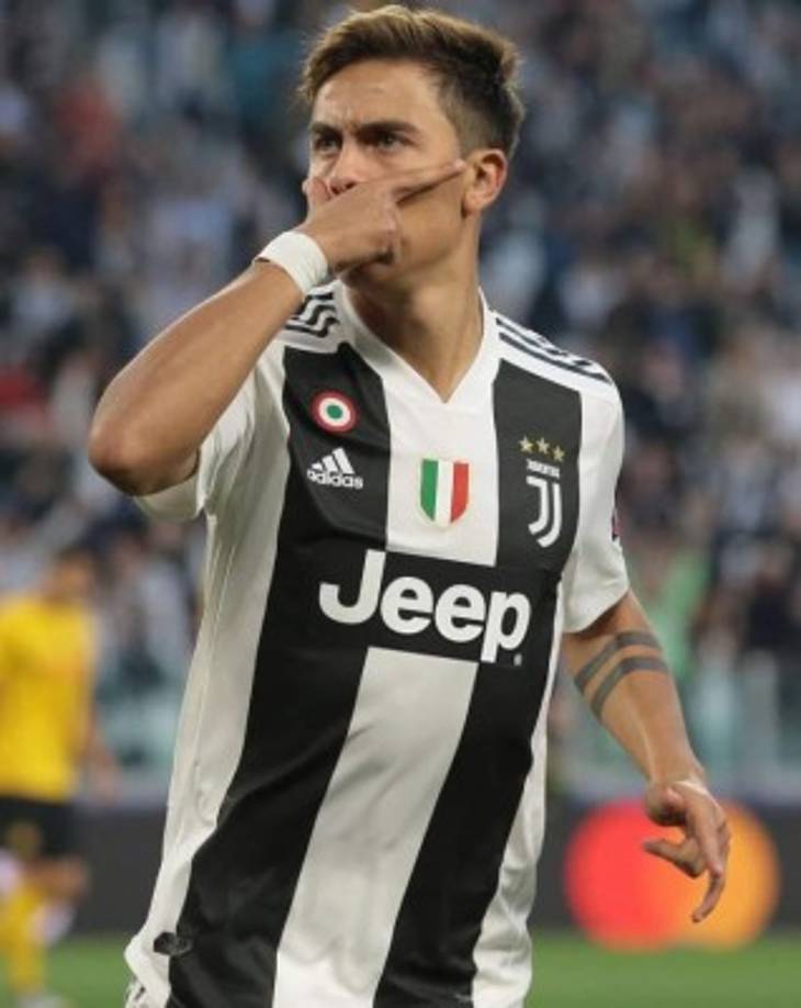 Paulo Dybala: El delantero argentino no goza de la confianza del entrenador Allegri y medios italianos señalan que el atacante habría pedido su salida de la Juventus para la próxima campaña.<br/>