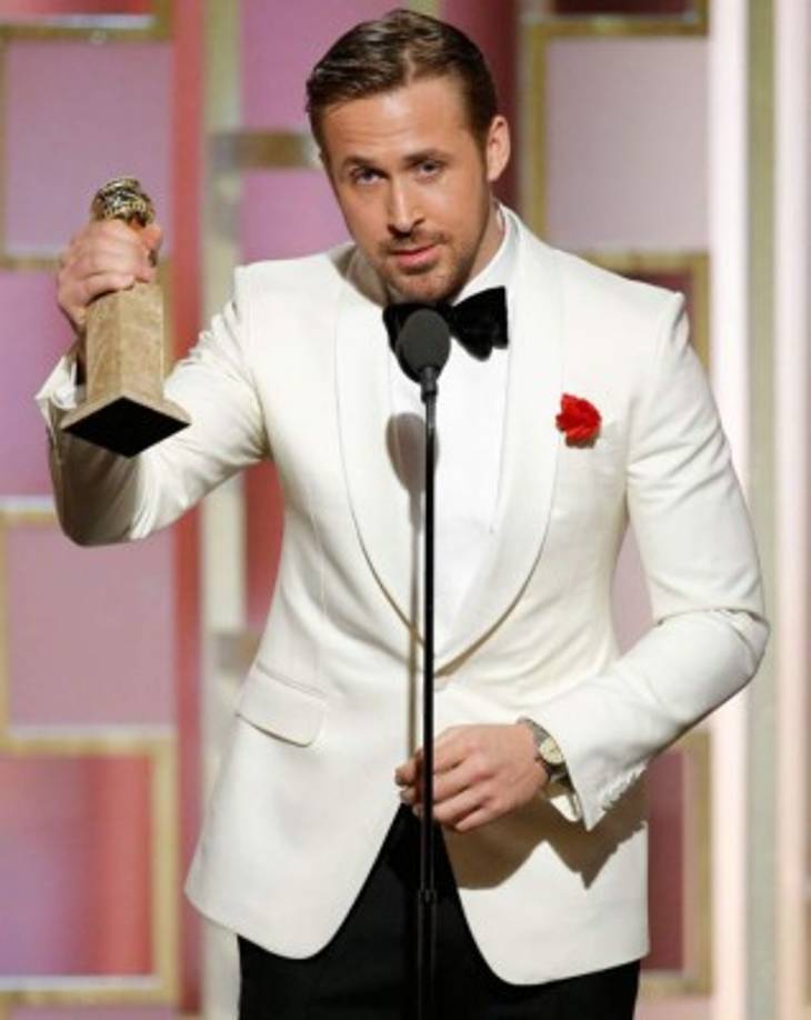 7. Ryan Gosling. El protagonista de 'La La Land' creció en un hogar cristiano. Sus padres son mormones, y lo educaron en casa. 'Crecimos siendo bastante religiosos… era parte de todo, lo que comían, cómo pensaban'. Sin embargo, el apuesto actor de origen canadiense afirma que nunca se sintió identificado con la religión y dejó de ser mormón cuando tuvo edad para decidir.