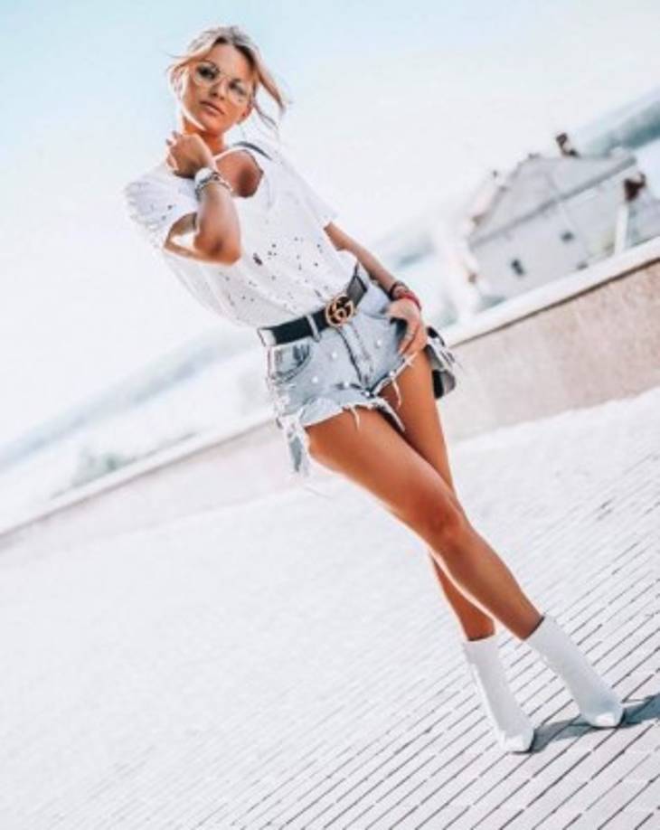 Por entonces, la actriz rusa consiguió coprotagonizar la novela Me Declaro Culpable, junto a Mayrín Villanueva, Juan Soler y Juan Diego Covarrubias.