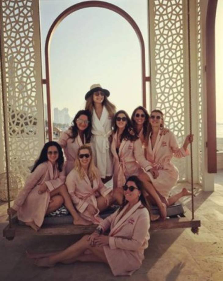 Está fue la última publicación de la joven hace aproximadamente 24 horas, en la que sale junto a sus amigas.