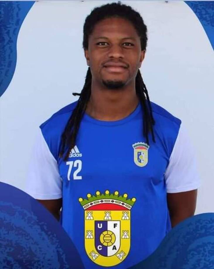 El Club Deportivo Vida fichó a Mamadu Djalo, un defensor central originario de Guinea-Bissau de 26 años. Mide 1.91 metros de estatura.