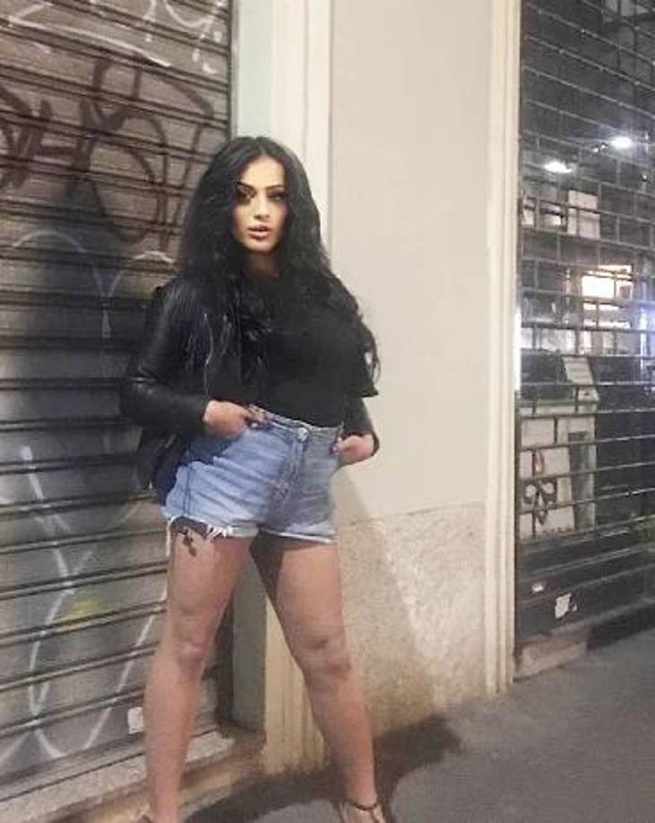 A su vez, comentó que Icardi en realidad está soltero desde hace más de un año, aunque prefería no distanciarse definitivamente de Wanda para proteger a sus hijas.