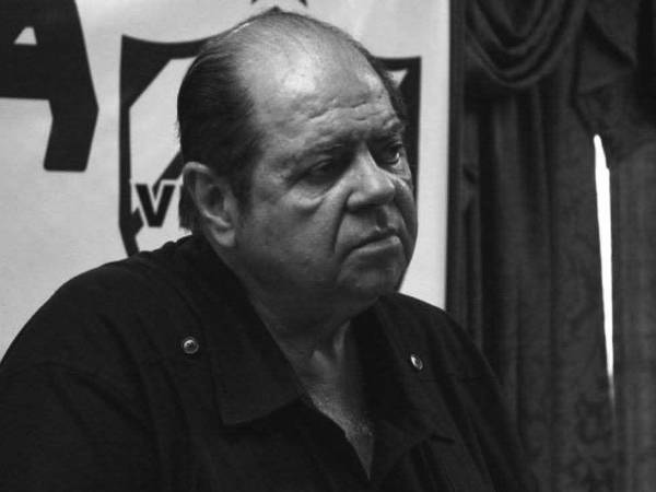 Tras una vida dedicada al trabajo y al deporte, este viernes murió el 'Eterno Presidente' del Victoria don César Nasthas Butto, dejando un legado de integridad y éxito empresarial.