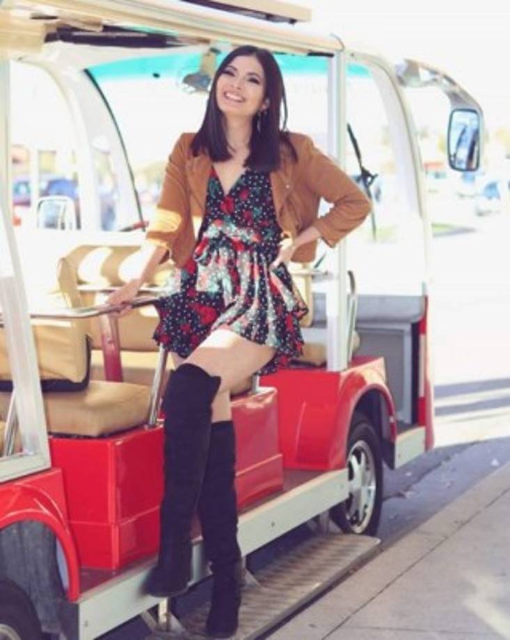 'Como cortar el cabello en capas y en v', es uno de sus videos que ha logrado más de 12 millones de reproducciones.