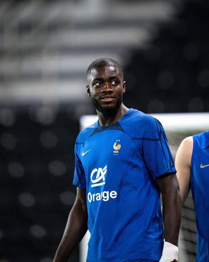 <b>Dayot Upamecano no jugó contra Marruecos y sigue siendo duda para enfrentar a Argentina.</b>