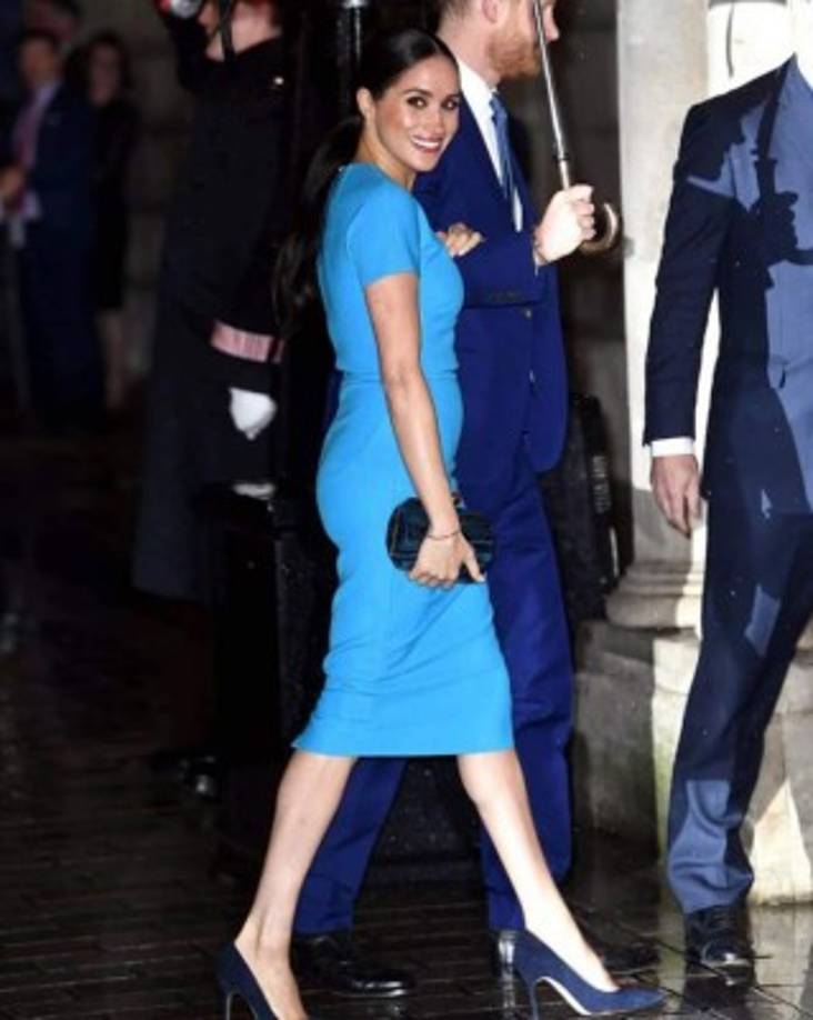 Meghan y Harry regresaron a Reino Unido casi dos meses después de dejar caer una bomba en la Casa Real al anunciar que renunciaban a sus obligaciones como royals para buscar independencia financiera. Desde entonces han estado viviendo en Vancouver, Canadá.