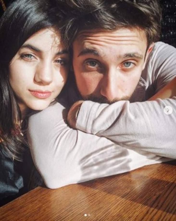 Aunque suene descabellado para cualquier persona, para los hermanos Zurita este no es ningún problema para ambos. <br/><br/>Lo cómico de la situación es que los seguidores de ambos afirman que la guapa actriz luce bien con cualquiera de dos, aunque no dejan de admitir que es una situación demasiado íncomoda.