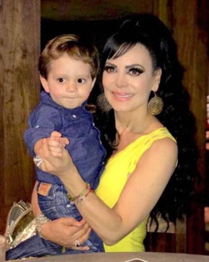 En el certamen ganó el título de Miss fotogénica otorgado entonces por la prensa internacional y mexicana reunida en el evento.