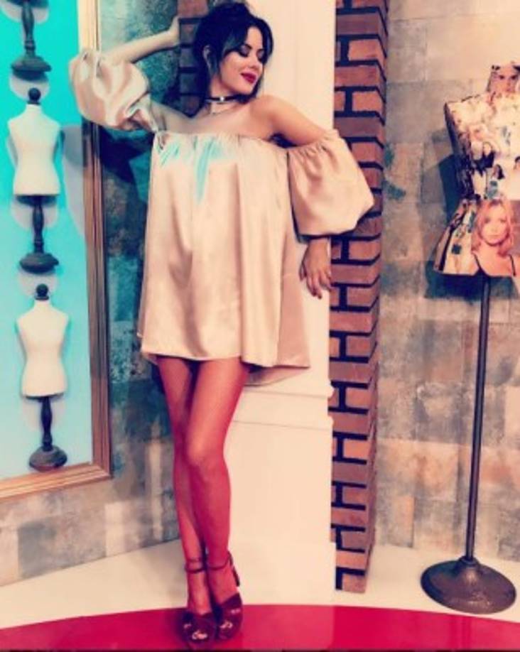 Karina Jelinek nació en Villa María, Córdoba, Argentina, el 22 de marzo de 1981. Actualmente es una modelo muy reconocida.