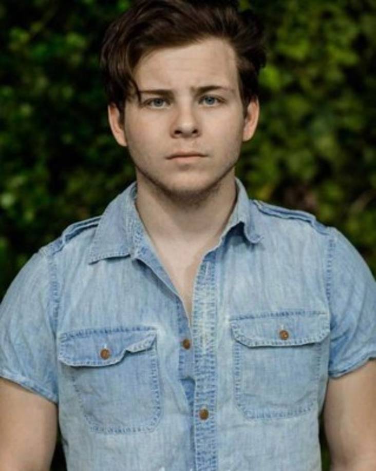 El actor estadounidense asegura que ha ido avanzando despacio, pero con paso seguro y que muy probablemente lo mejor de él aún esta por llegar; para lo cual trabaja constantemente en su preparación intelectual y física.