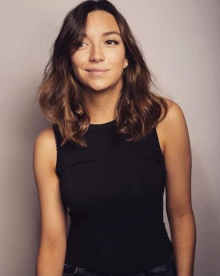 Regina Blandón, se dedica ahora al teatro y la televisión. Hace unas semanas se casó y actualmente protagoniza una serie de comedia en Televisa.