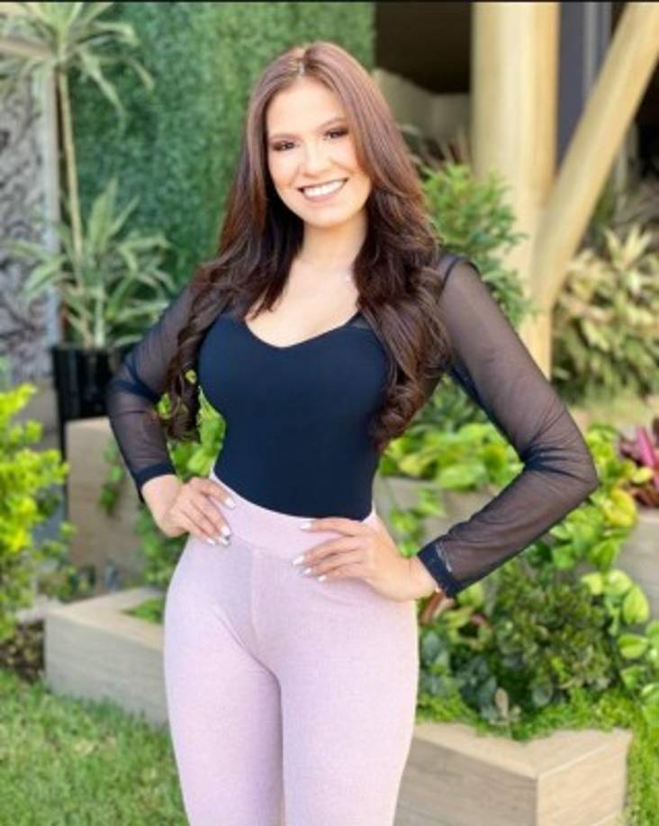 La entrevista consistía en contesta una pregunta o recibir una descarga eléctrica, la primera respuesta que causó controversia fue de qué si había tenía relaciones sexuales en un carro, a lo que Rubio respondió: 'Toda la vida'.