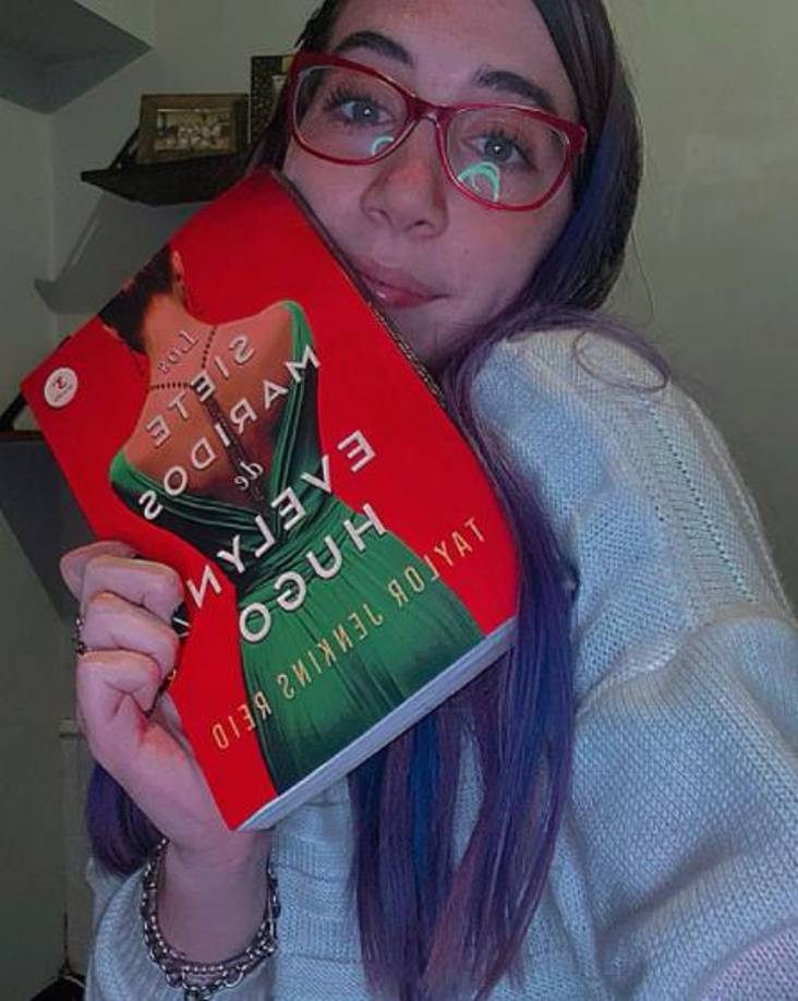 Con más de 420.000 seguidores y más de 14 millones de ‘Me gusta’, Valeria Silvestre, de 23 años, era conocida por sus videos sobre astrología y literatura.