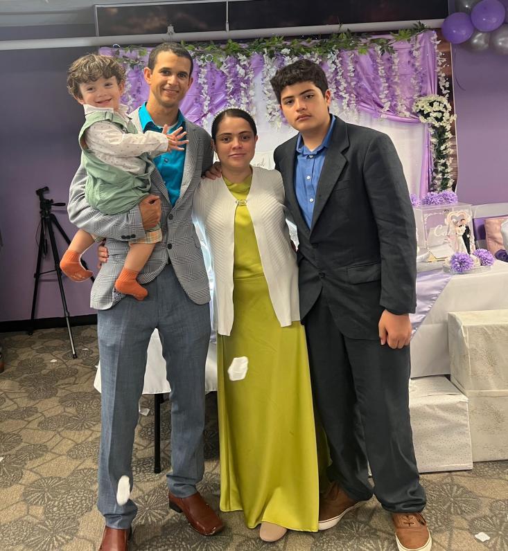 Adolescente hondureño debía servir en la iglesia el día que murió junto a su familia en Florida