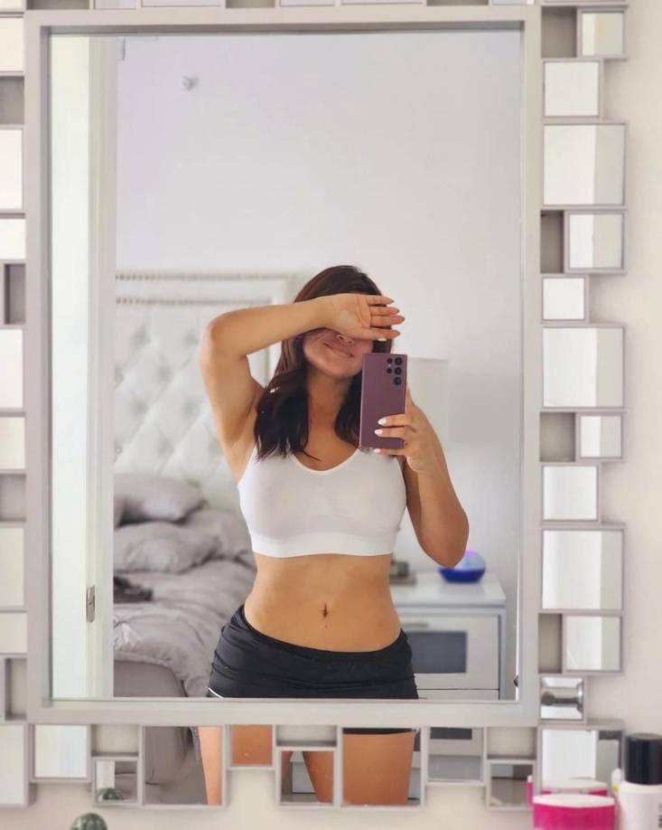 En esta ocasión se mostró recién salida de la cama. 