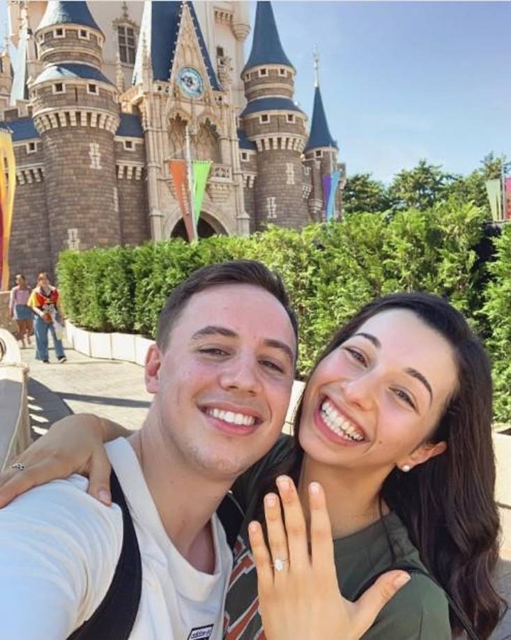 <b>“Esto es asqueroso. ¿Debería llevar esto a la playa?”, respondió ella. </b>