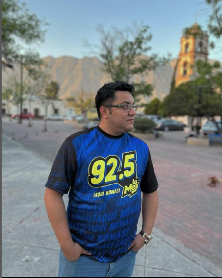 Compañeros y amigos del comunicados lamentaron su muerte en redes sociales. 